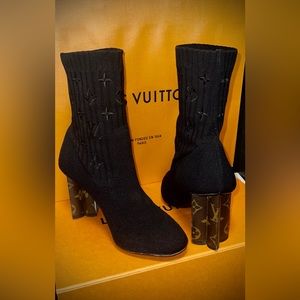 Louis Vuitton Silhouette Ankle Boot